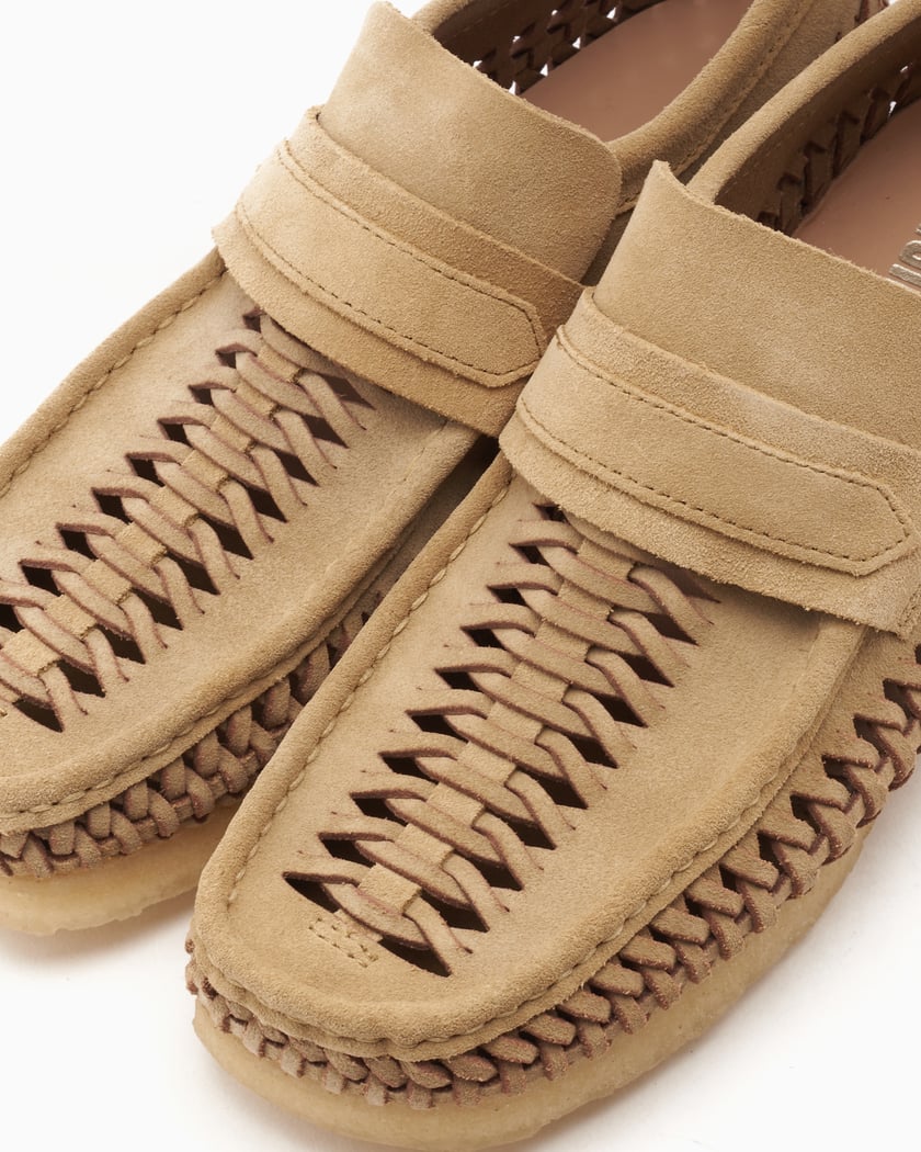 Clarks Wallabee Loafer Weave Beige 261765347 FOOTDISTRICT