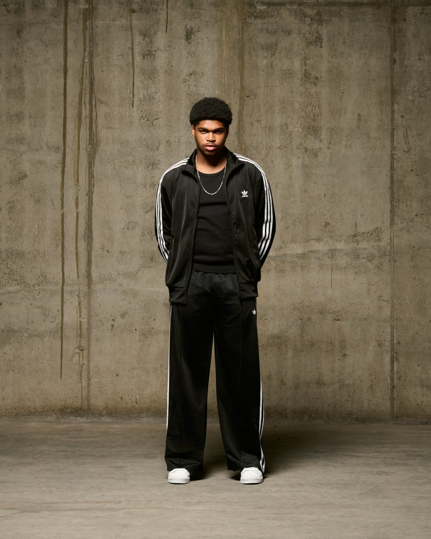 セルティックFC 　LIFESTYLER トラックジャケット　インポートXL adidas Originals x FSTVL B FOOTDISTRICT Firebird Adicolor 