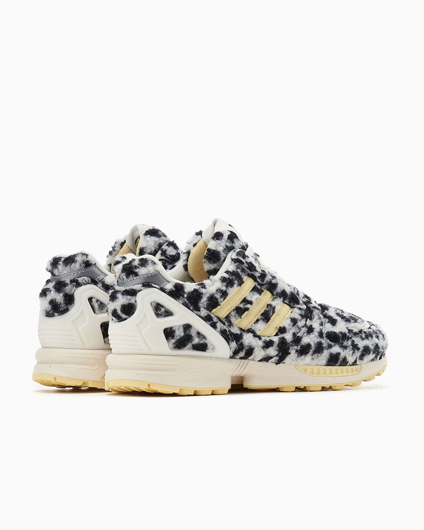 adidas Women s ZX 8020