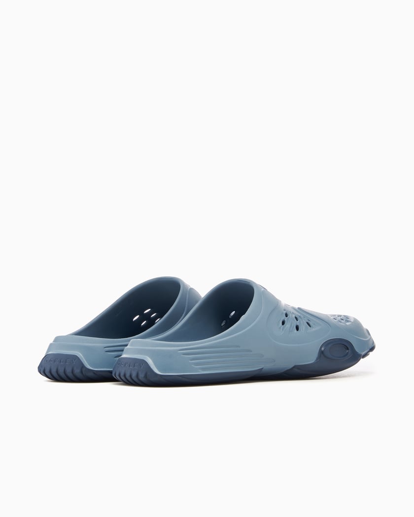 oakley factory team paguro slide サンダル 8 Paguro: New from the Oakley Factory Team – Brain Dead