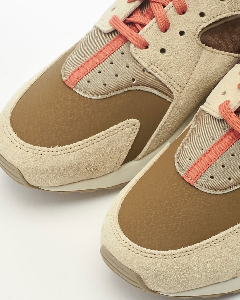 Nike deals huarache ecipo