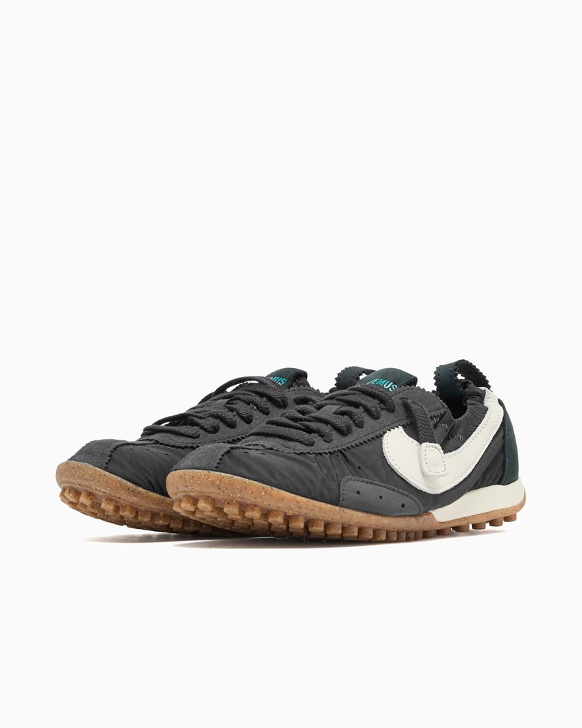 靴 25.5 Jacquemus Nike Women's Moon Shoe SP Buy Jacquemus x Nike Wmns Moon Shoe SP 'Alabaster' - HV8547 700 | GOAT