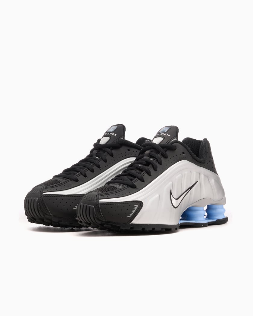 Nike Shox R4 White HQ1988-004 | FOOTDISTRICT Nike Shox R4 White HQ1988-004 | FOOTDISTRICT