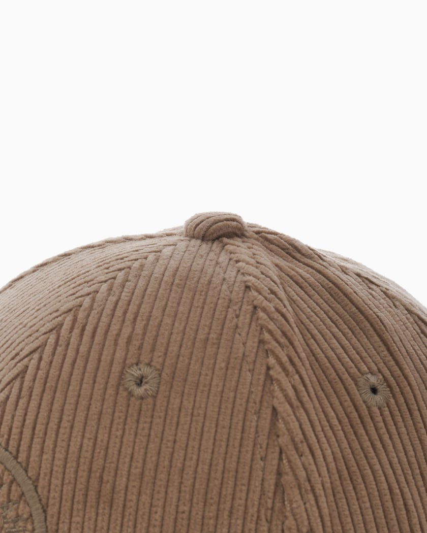 Stone Island Unisex Logo Cap Beige 811599662-V0094 Stone Island Unisex Logo Cap Beige 811599662-V0094