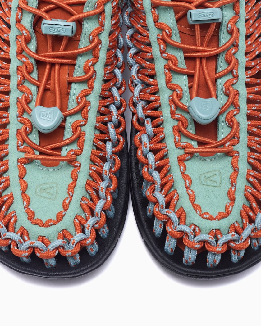 KEEN Women's Uneek Orange 1030736 FOOTDISTRICT