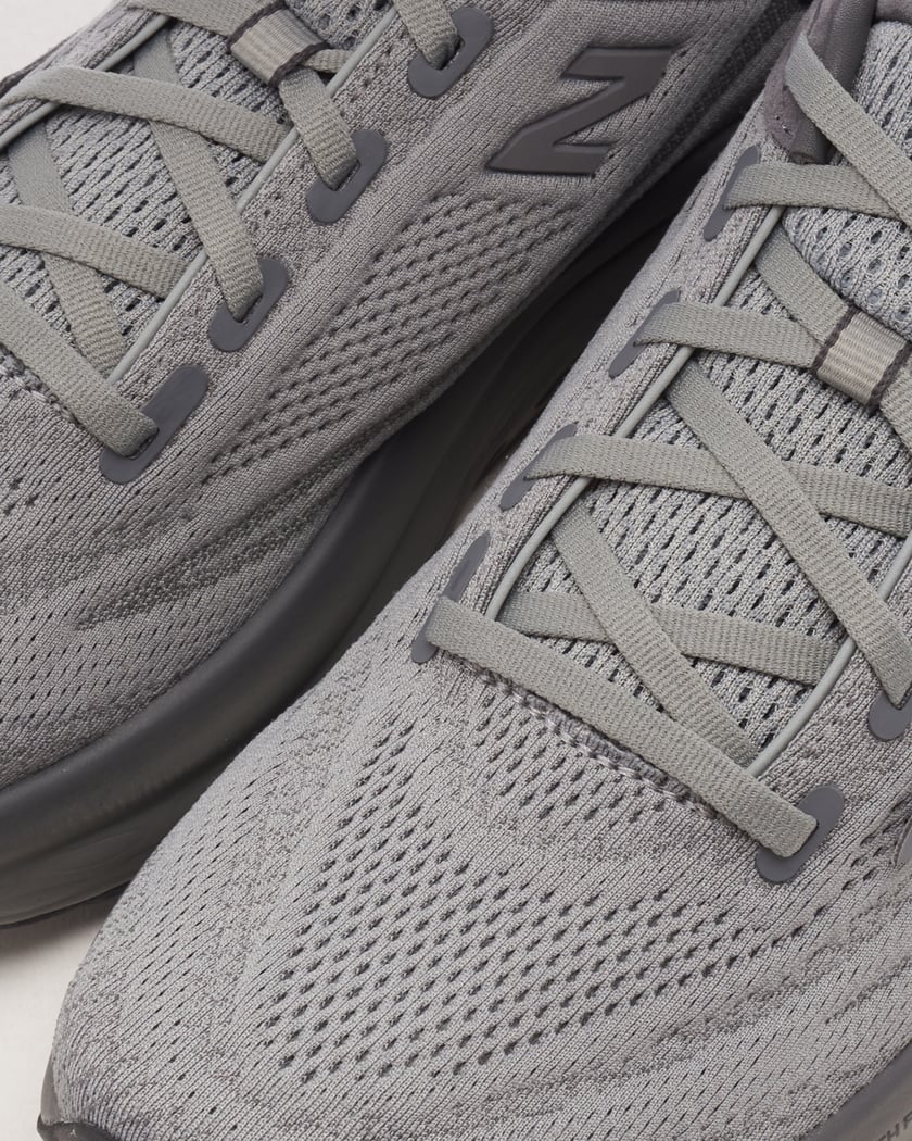All new balance shoes online