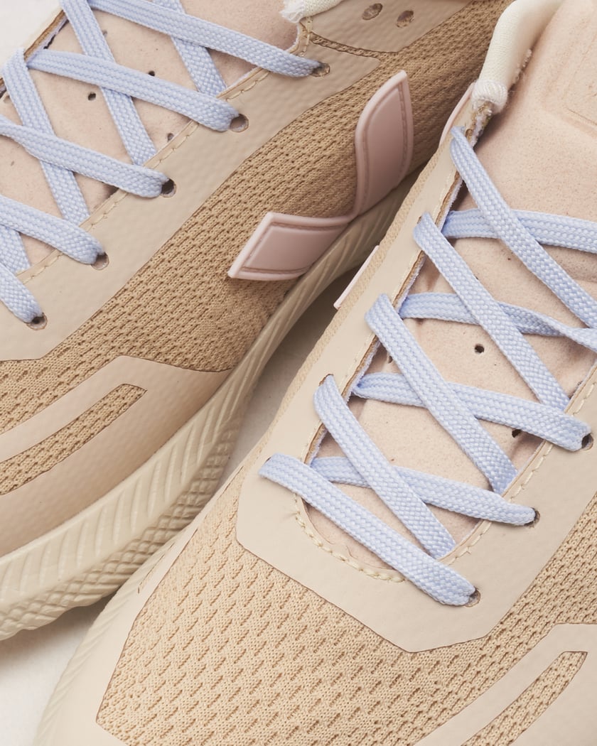 Veja Women s Impala Beige IP1403784A FOOTDISTRICT