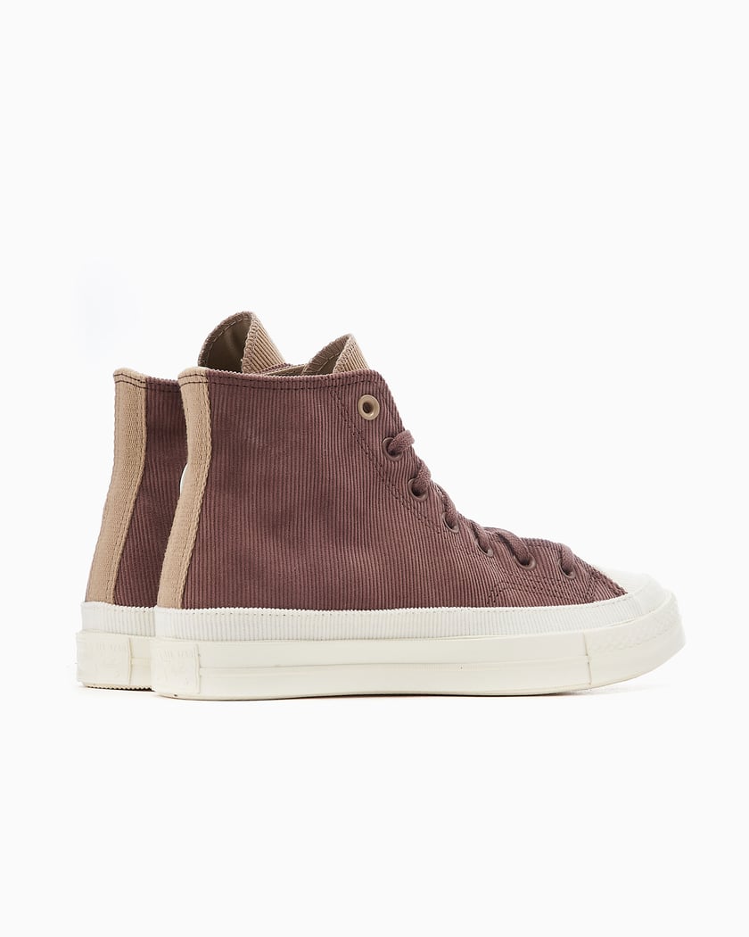 Converse Women s Chuck 70 High Stretch Corduroy