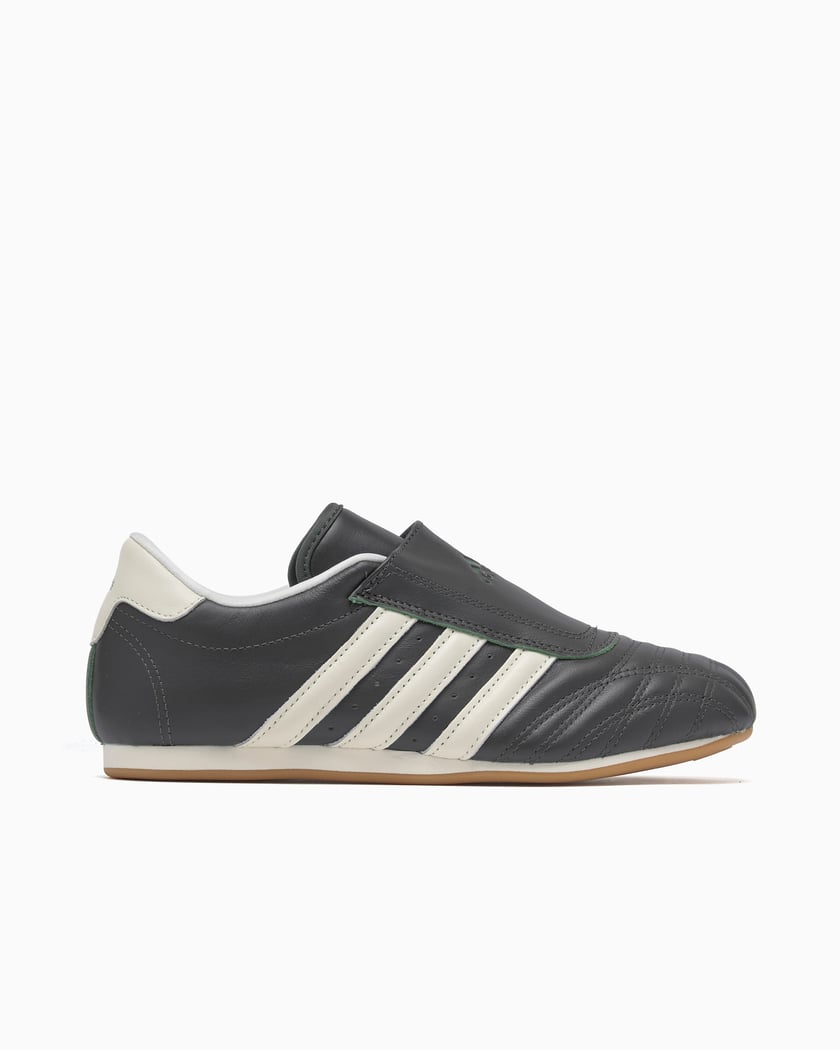 テコンドー　adidas Originals Women's Taekwondo adidas Originals WMNS TAEKWONDO | REVERSIBLE