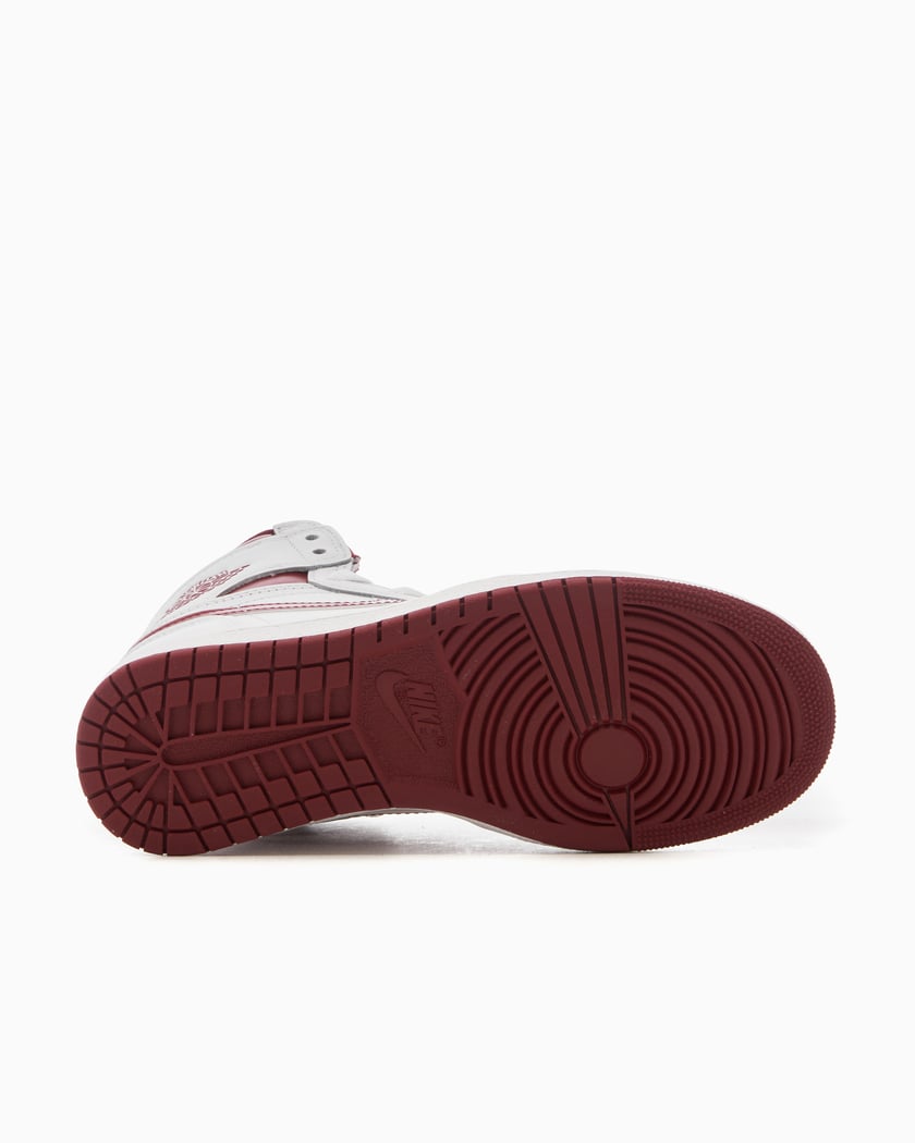 Burgundy color jordans online