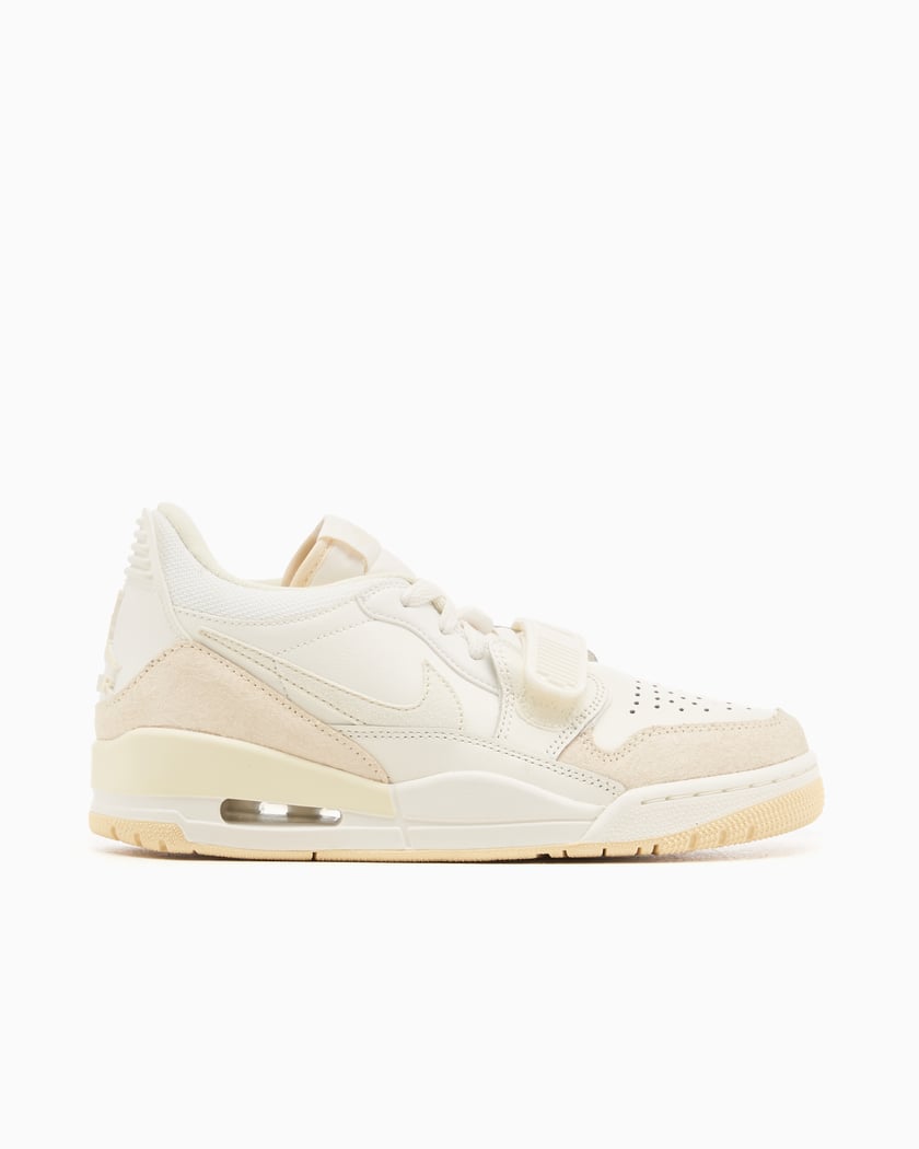 ☆海外発送☆【Nike Jordan】Legacy 312 Low Women'sスニーカー Amazon.com | Air Jordan Legacy 312 Low Women's Shoes (FQ7827