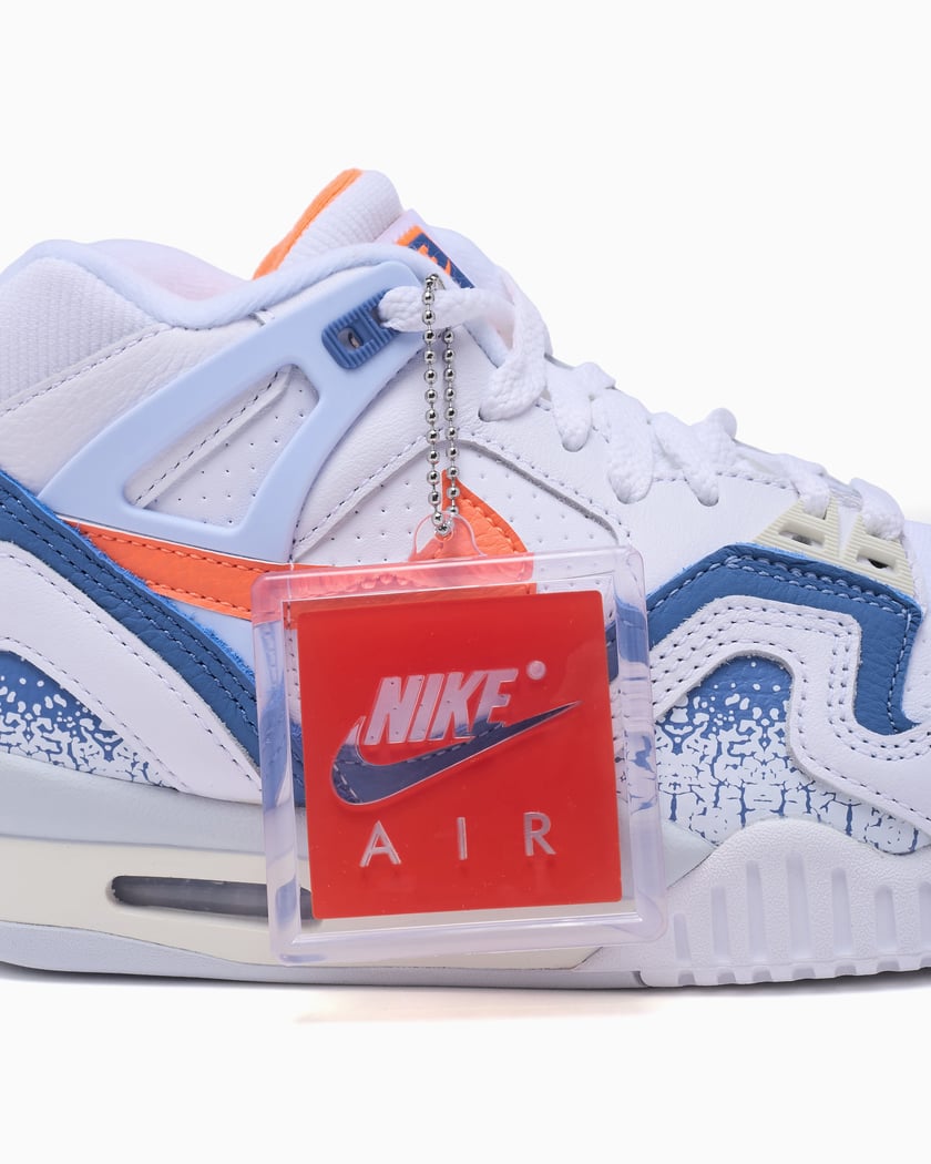 Nike Air Tech Challenge 2 