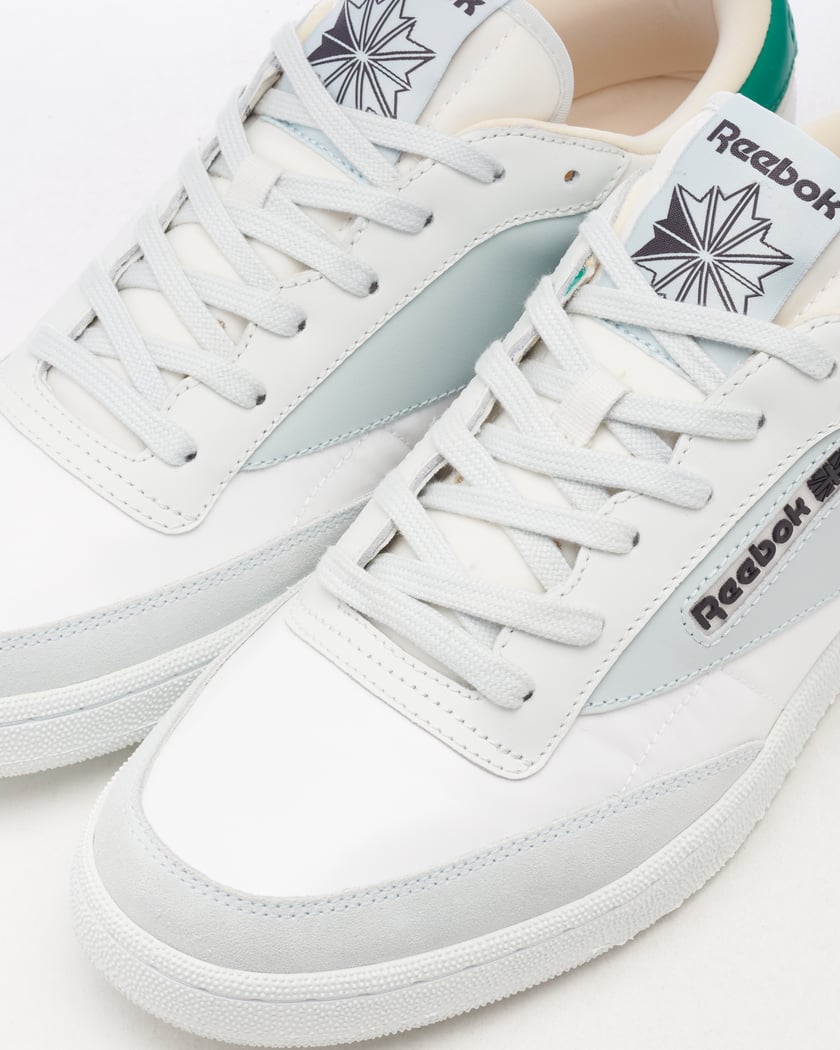 Reebok shop sneakers color