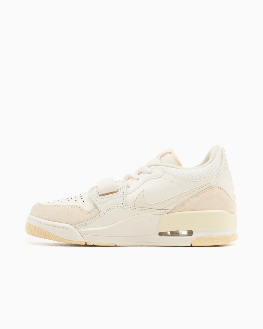 Air Jordan Women's Legacy 312 Low White FQ7827-102 Air Jordan Women's Legacy 312 Low White FQ7827-102