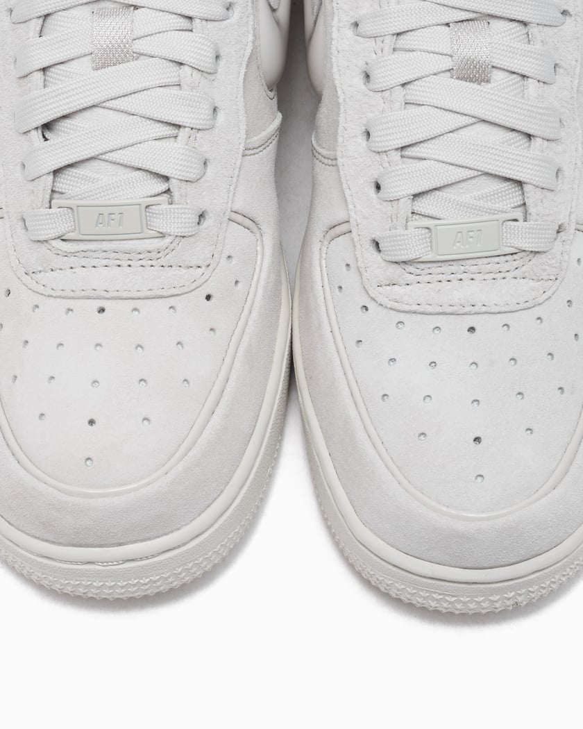 Nike Women's Air Force 1 '07 