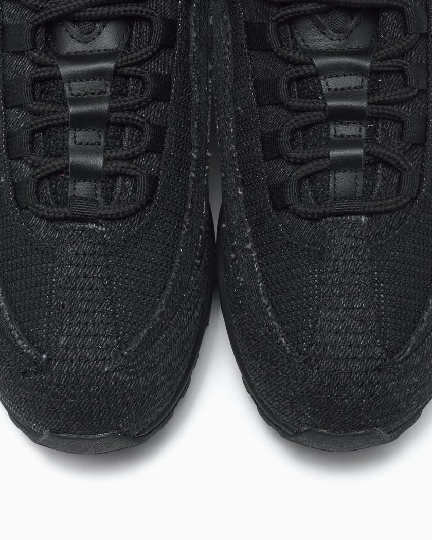 Nike Air Max 95 OG ブラック　Levis 29 Nike x Levi's Air Max 95 OG - Black – Kith