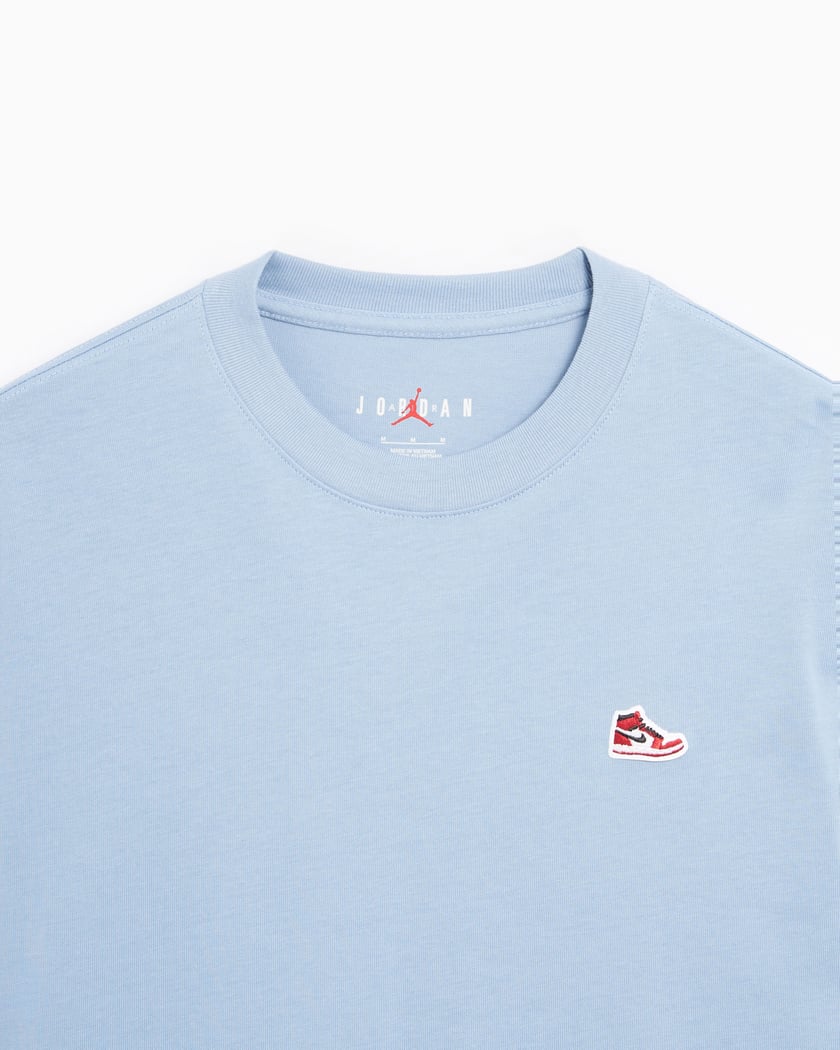 Sneaker t shirts hot sale