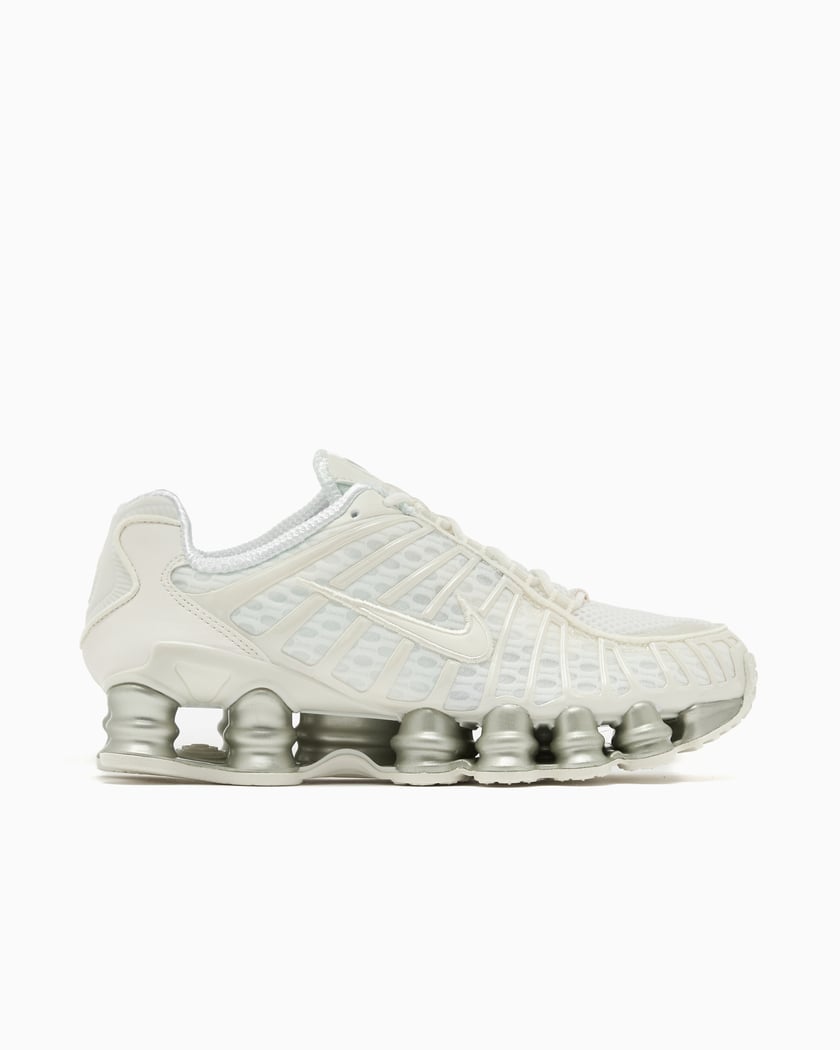 【NIKE】Shox TL ナイキ ショックス AR3566-103 ホワイト Nike Women's Shox TL White AR3566-103 | FOOTDISTRICT