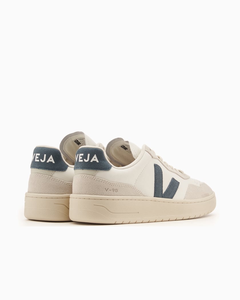 Veja V-90 White VD2003845B | FOOTDISTRICT