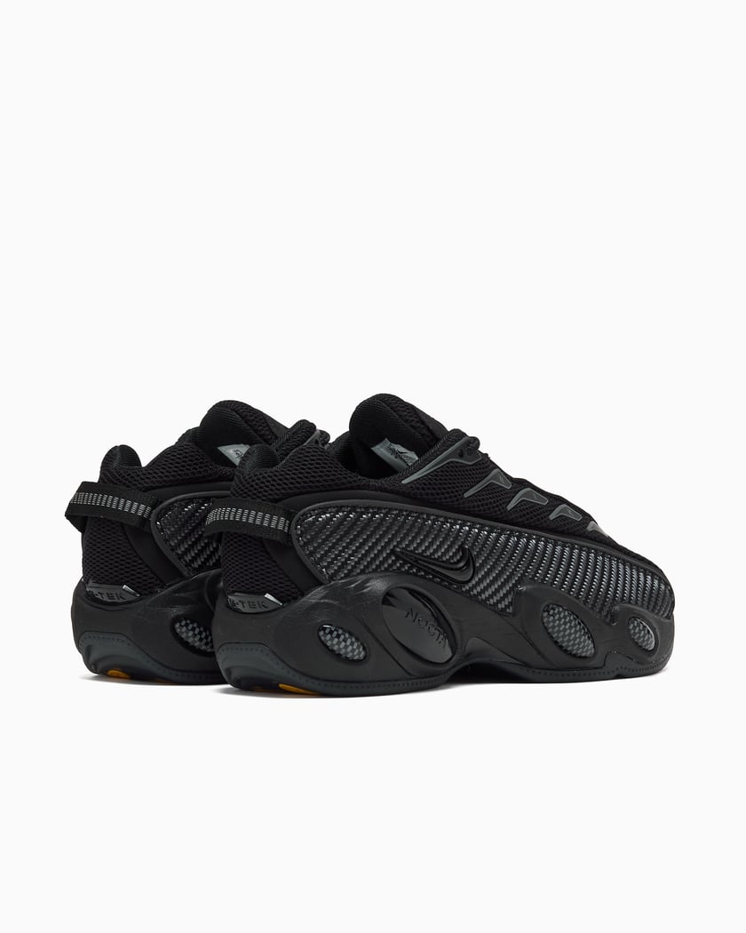 Nike x Drake NOCTA Glide Black DM0879-002 | FOOTDISTRICT Nike x Drake NOCTA Glide Black DM0879-002 | FOOTDISTRICT