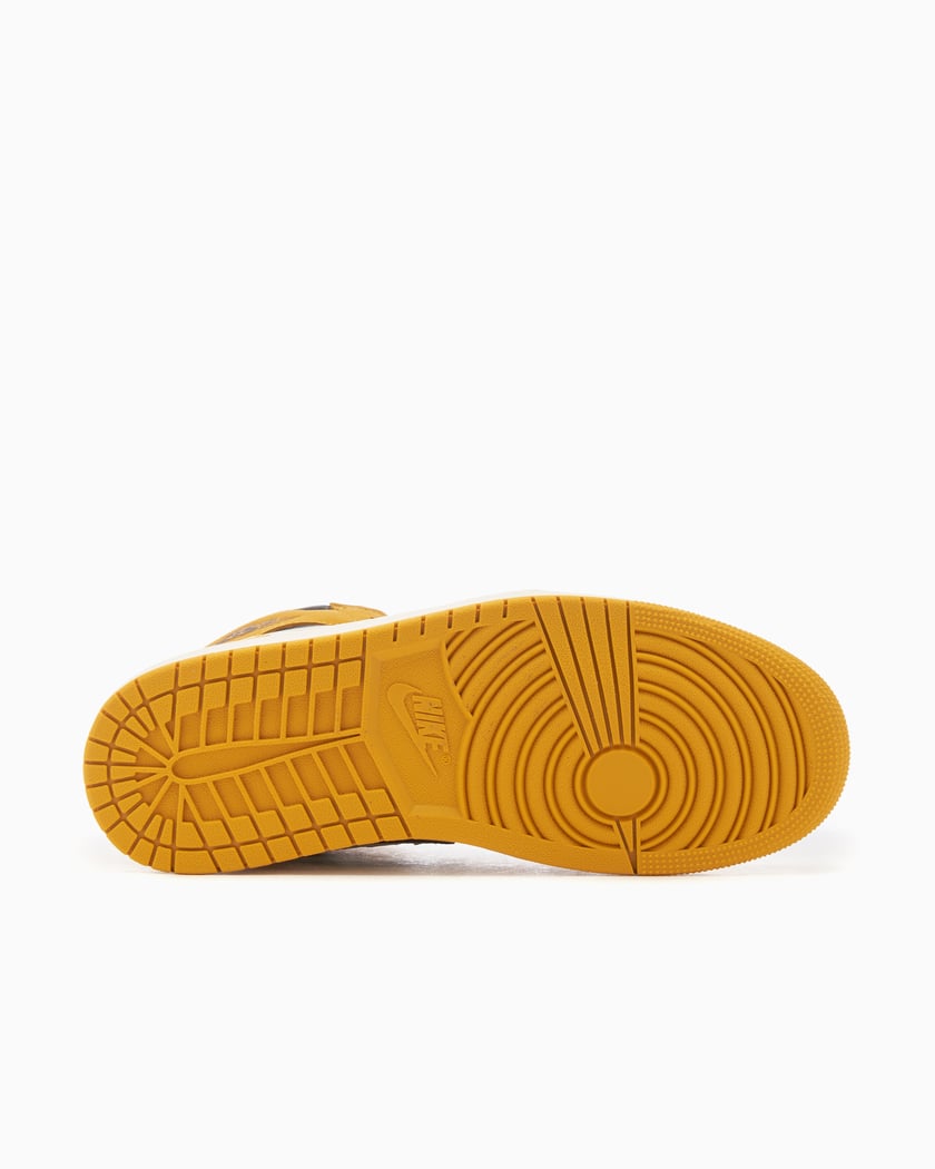 Air Jordan 1 Retro High OG Yellow Ochre Nero Bianco Giallo DZ5485 701 FOOTDISTRICT