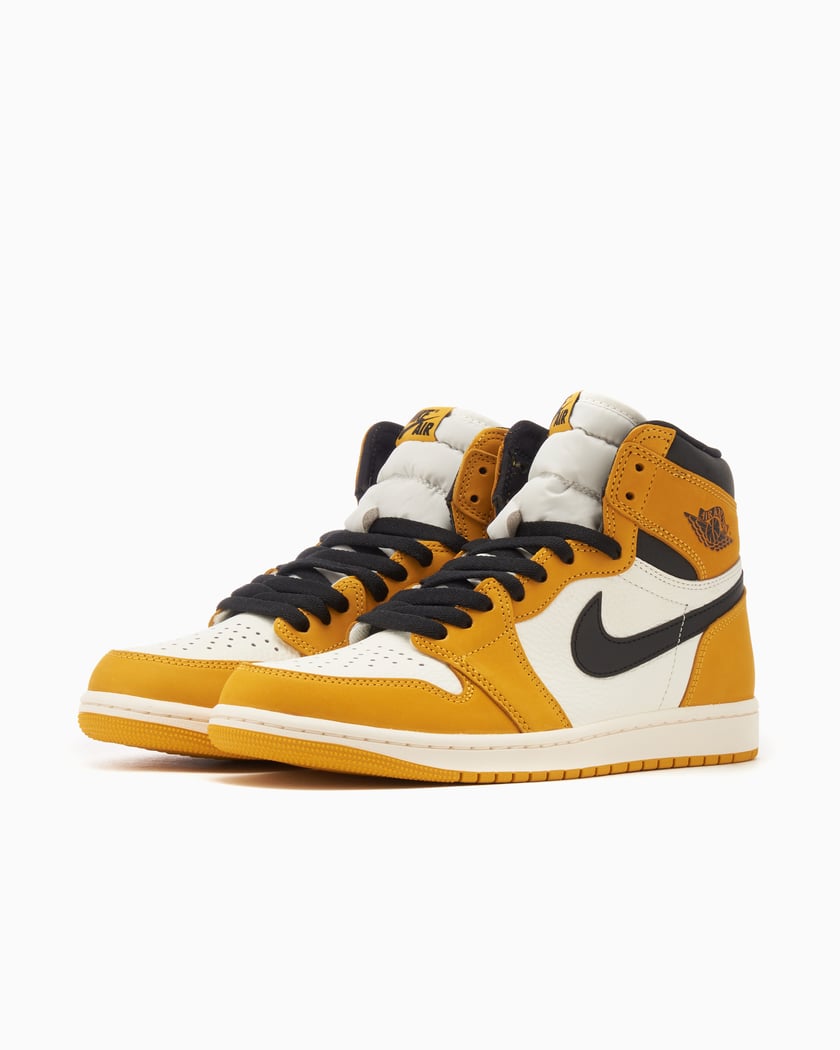 Jordan 1 retro amarillo sales