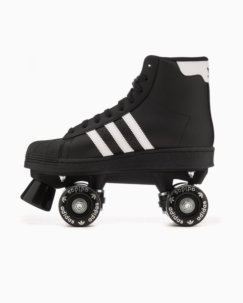 adidas Originals Women's Superstar 82 Roller Skate Black adidas Originals Women's Superstar 82 Roller Skate Black