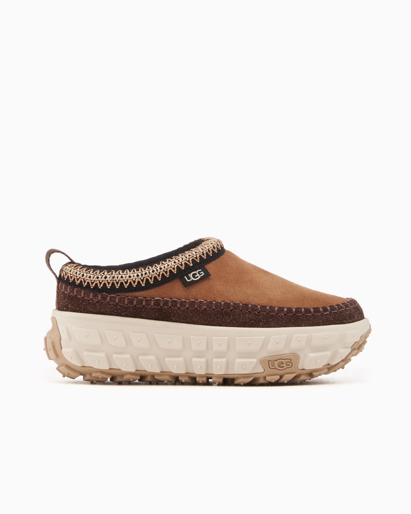 UGG® Venture Daze Brown 1155650-CTC | FOOTDISTRICT