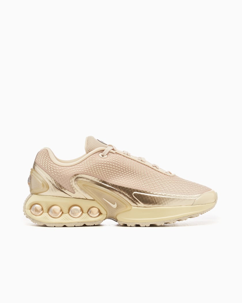 Nike Women's Air Max Dn Golden HV4861-200 | FOOTDISTRICT
