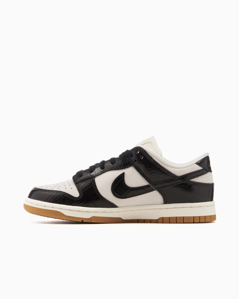 Nike Women's Dunk Low LX Black, White FJ2260-003 | FOOTDISTRICT