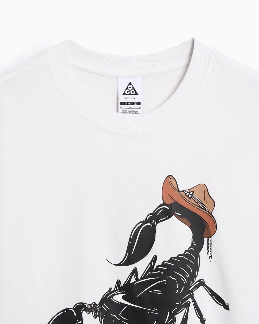 Nike ACG Scorpion Graphic Men's T-Shirt White HV1290-121