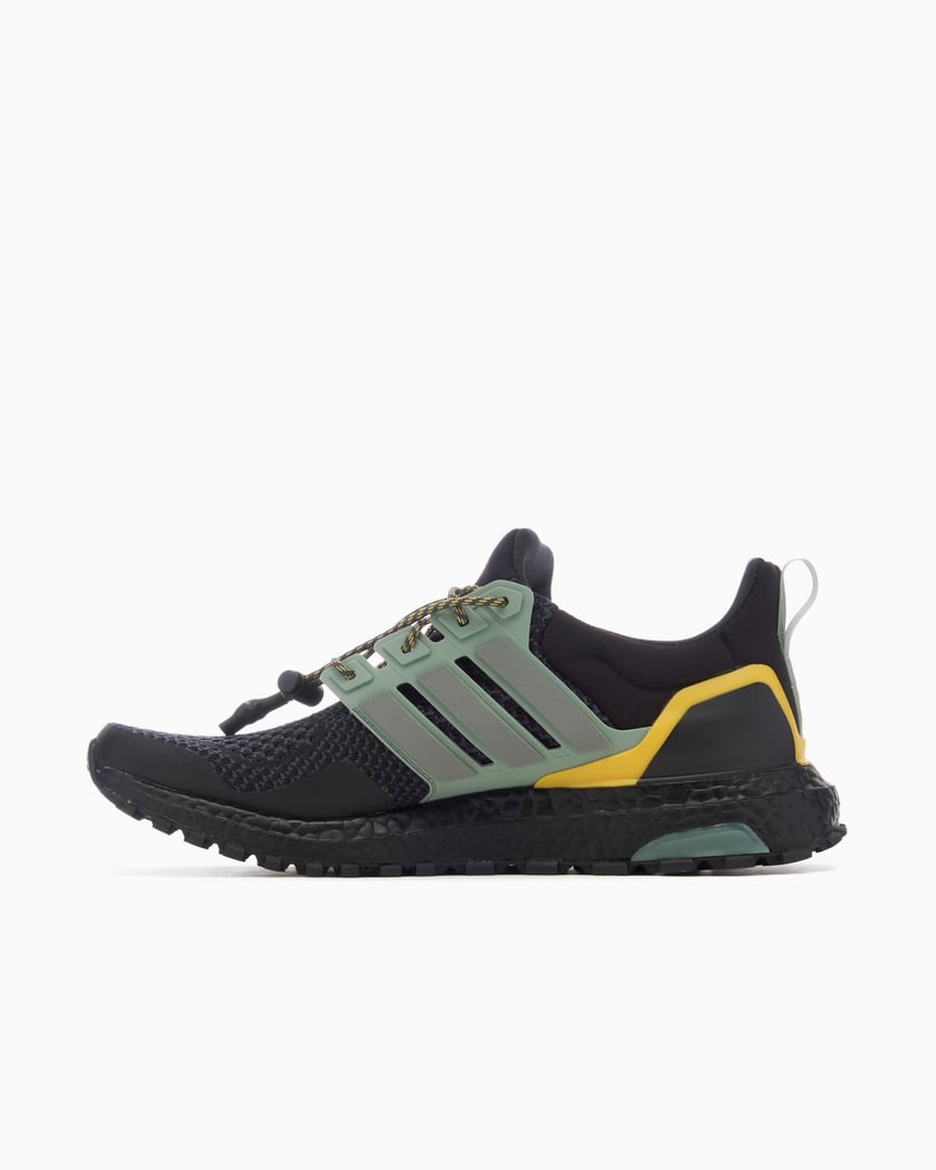 Ultraboost 2025 sola preta