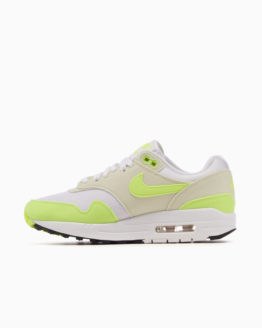 Nike Women s Air Max 1
