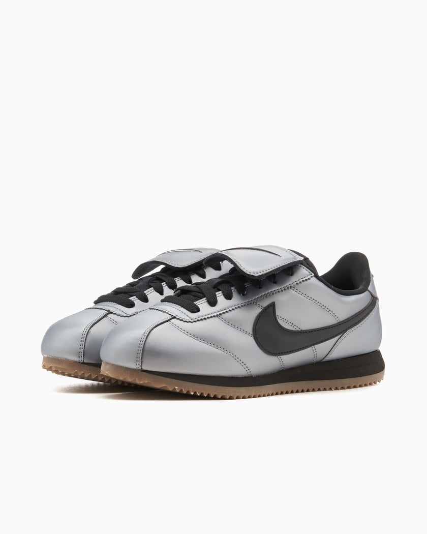 Nike Cortez SE Leather Silver colored HQ3490 099 FOOTDISTRICT