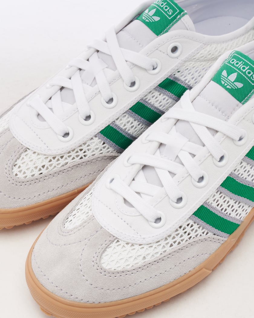 adidas Originals Women s Tischtennis Verde Bianco IE0874 FOOTDISTRICT