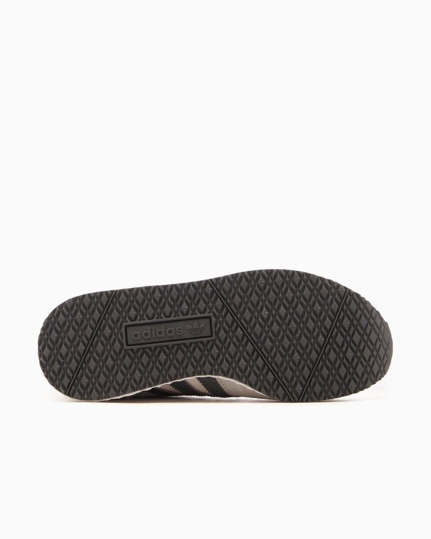 adidas Originals Women s Atlanta Gray IH5197 FOOTDISTRICT