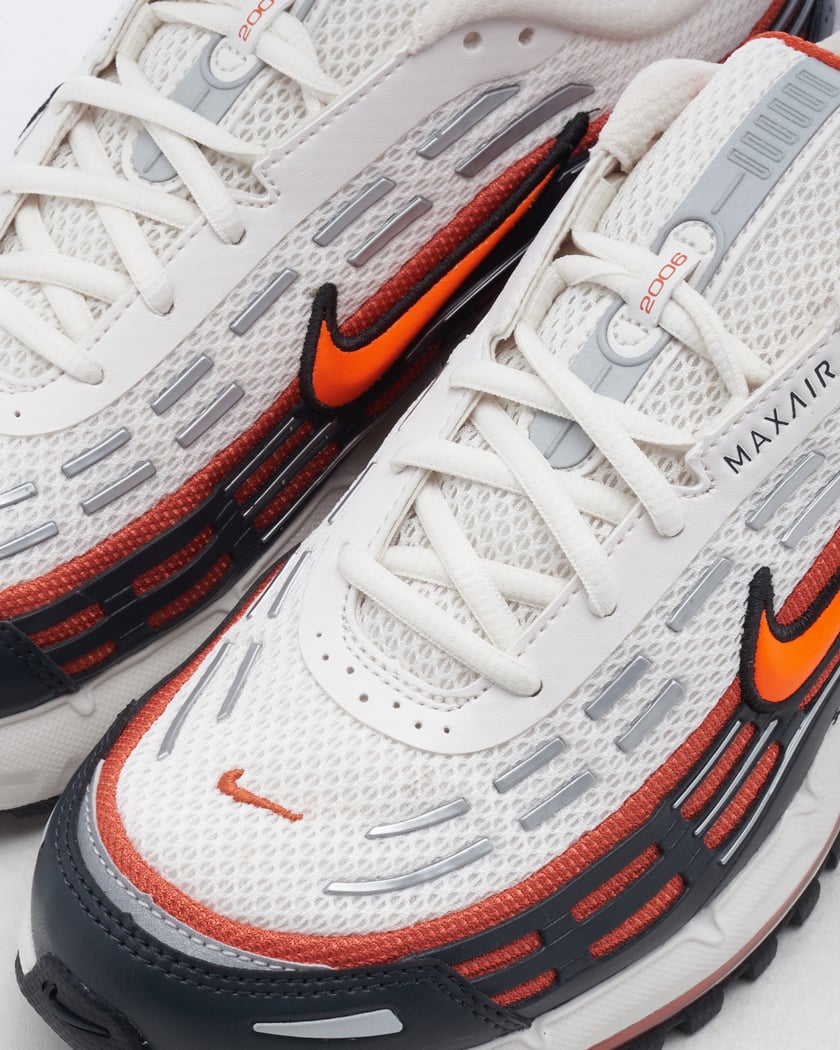 Nike Air Max TL 2.5 Total Orange Bunt FZ4110 001 FOOTDISTRICT