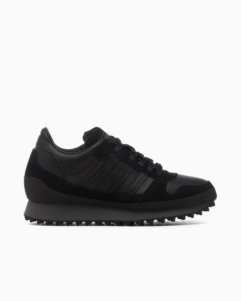 Zapatillas adidas Rebajas Comprar Online en FOOTDISTRICT