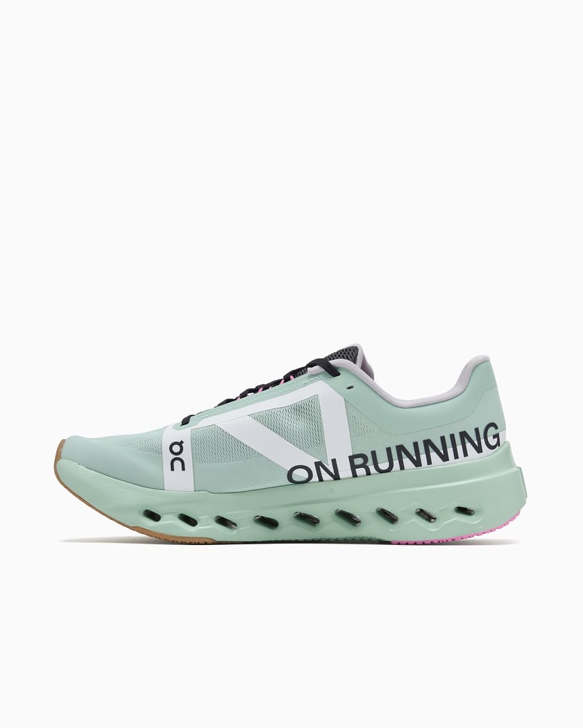 【On】グリーン Cloudsurfer Next Z5 スニーカー On Cloudsurfer Next Z5 1 Green 3MF10323005 | FOOTDISTRICT