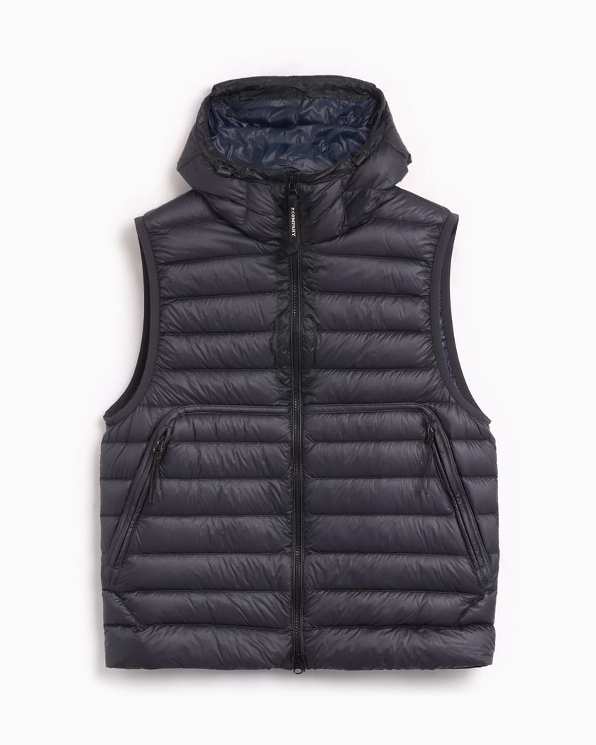 CP Company D.D. Shell Goggle Men s Down Vest Noir 17CMOW074A006099A 999 FOOTDISTRICT