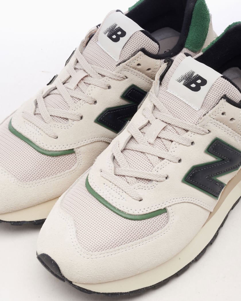 New balance media hotsell contact