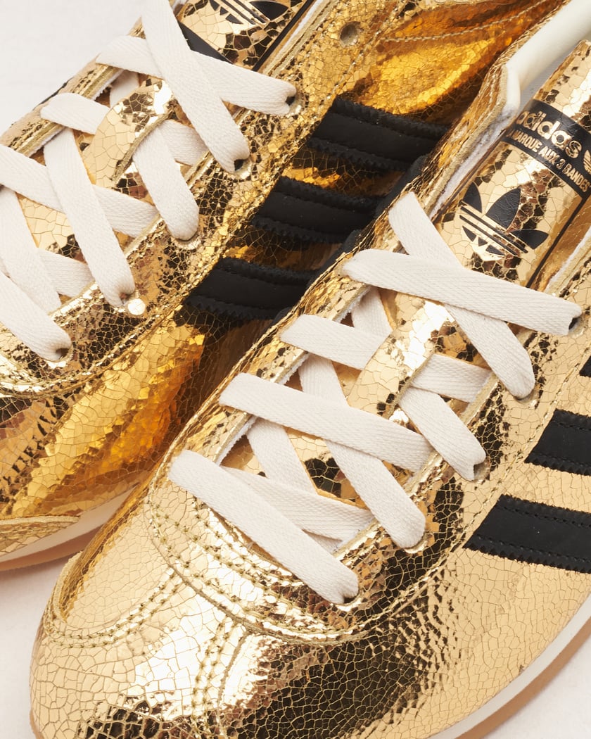 adidas Originals Women s Country OG Goldfarben JQ5110 FOOTDISTRICT