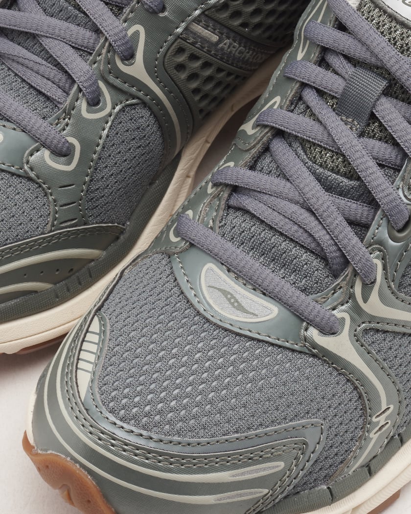 Saucony grid iso online