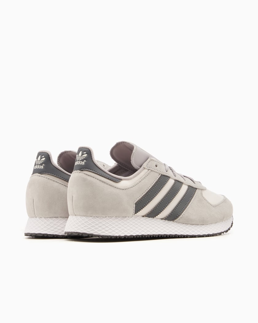 Womens adidas trainers grey top
