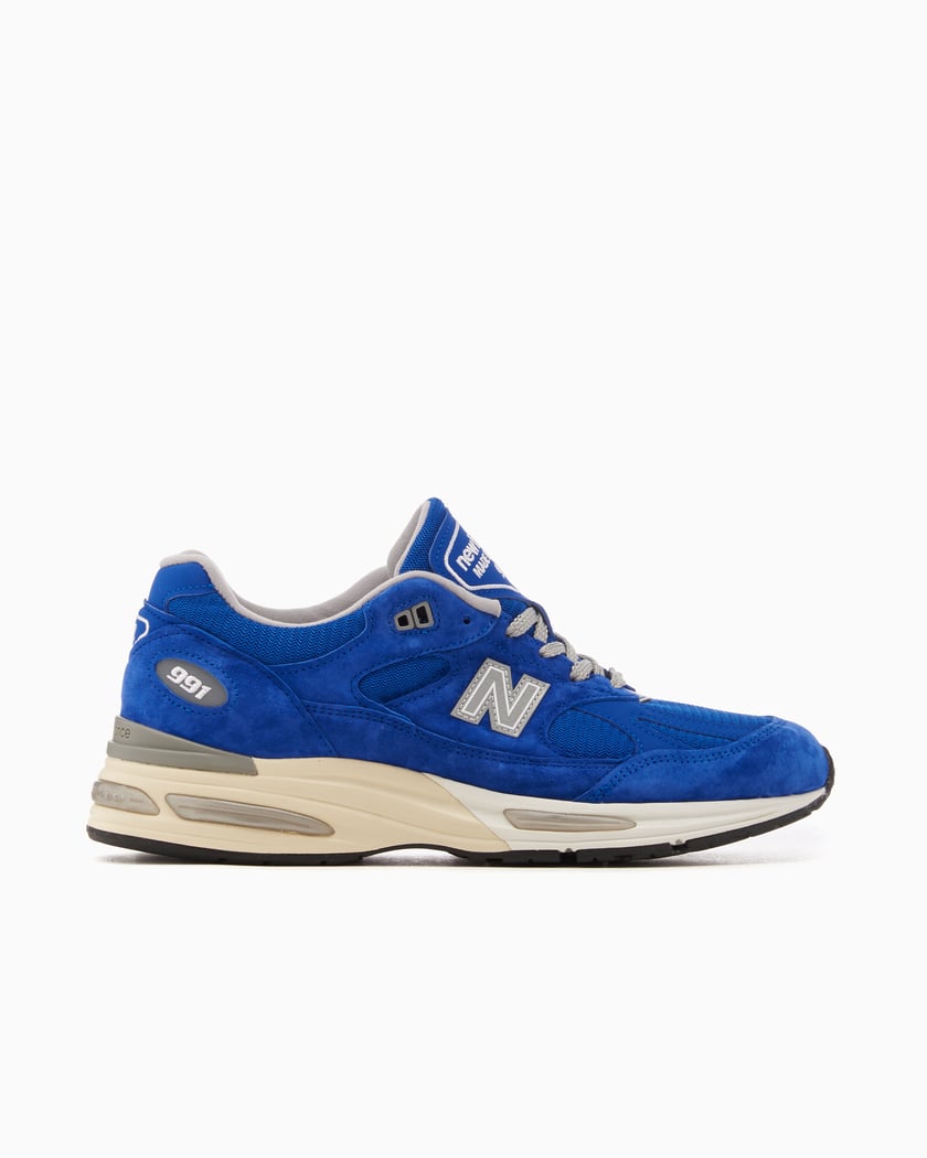 New Balance 991v2 BL2 MADE In UK Azul U991BL2 FOOTDISTRICT