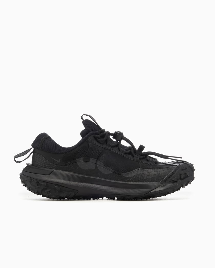 Nike ACG Mountain Fly Low Negro DV7903-002 FOOTDISTRICT