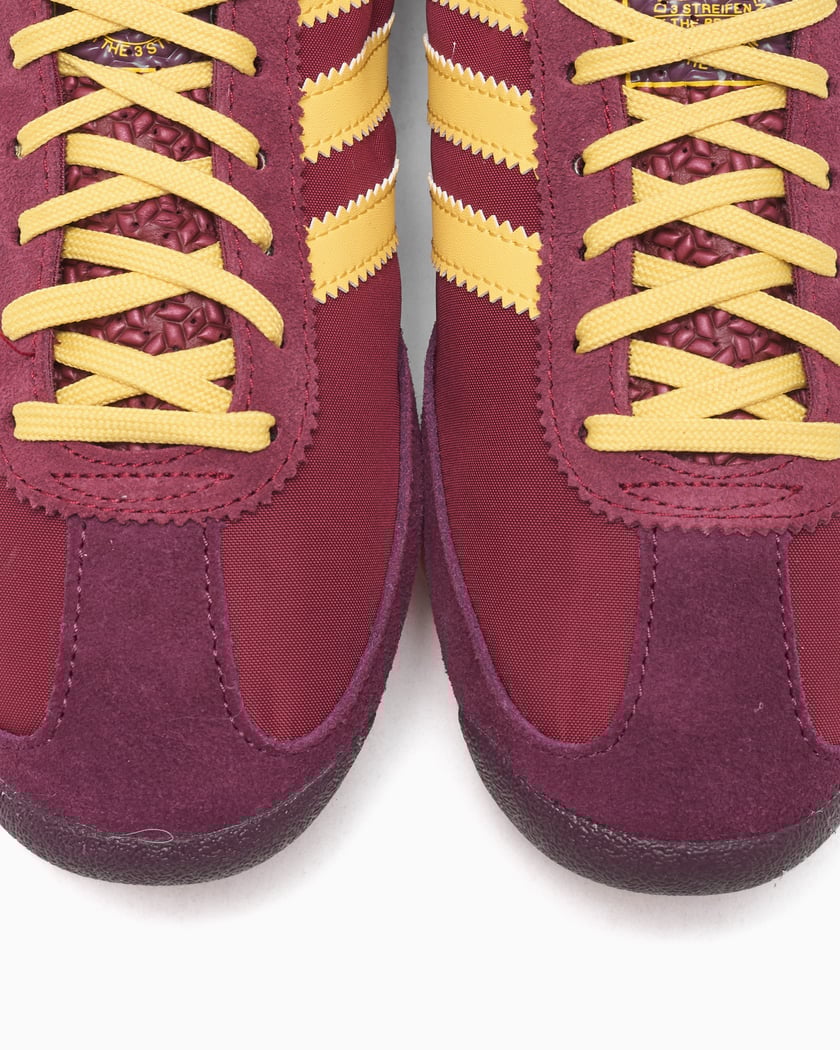 adidas Originals Women's SL 72 OG Red JR5747 | FOOTDISTRICT