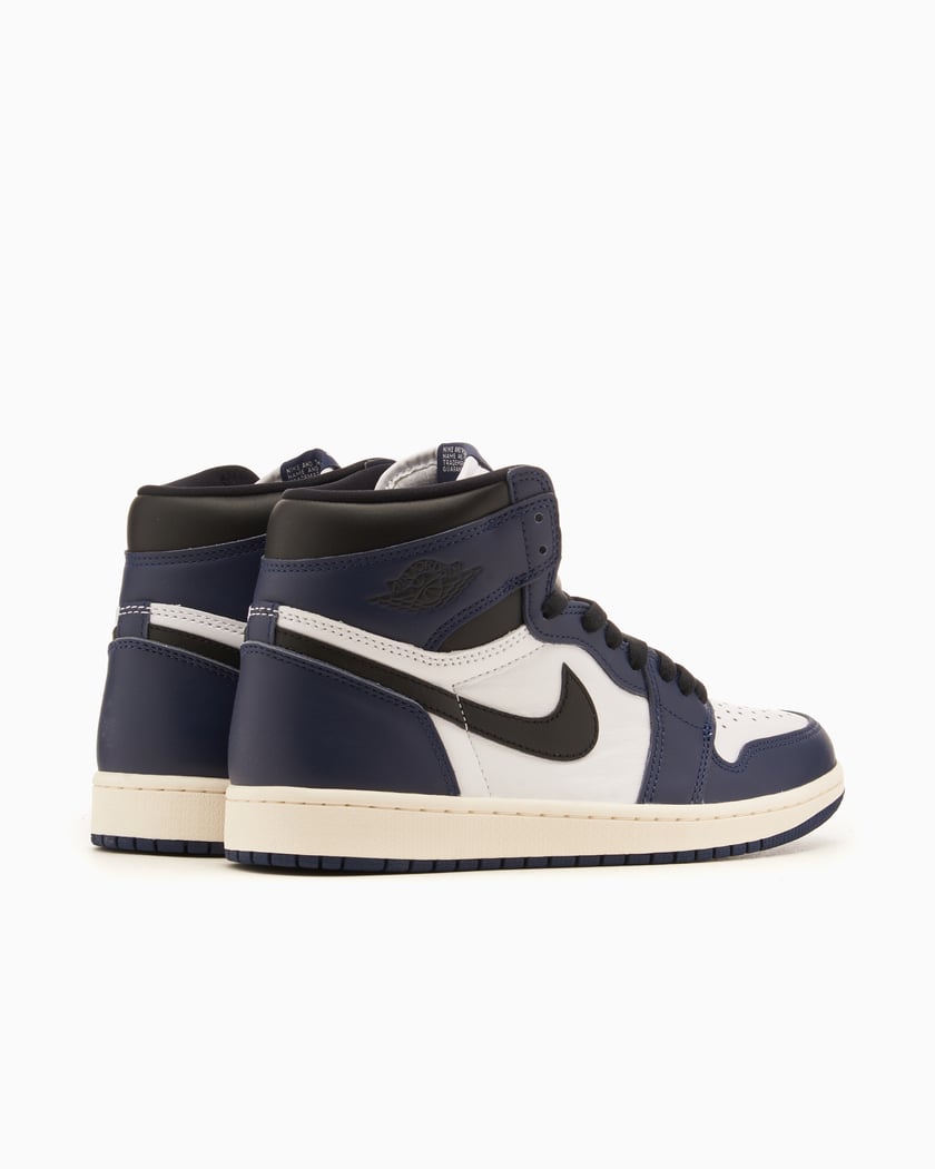 Nike march 2019 releases top