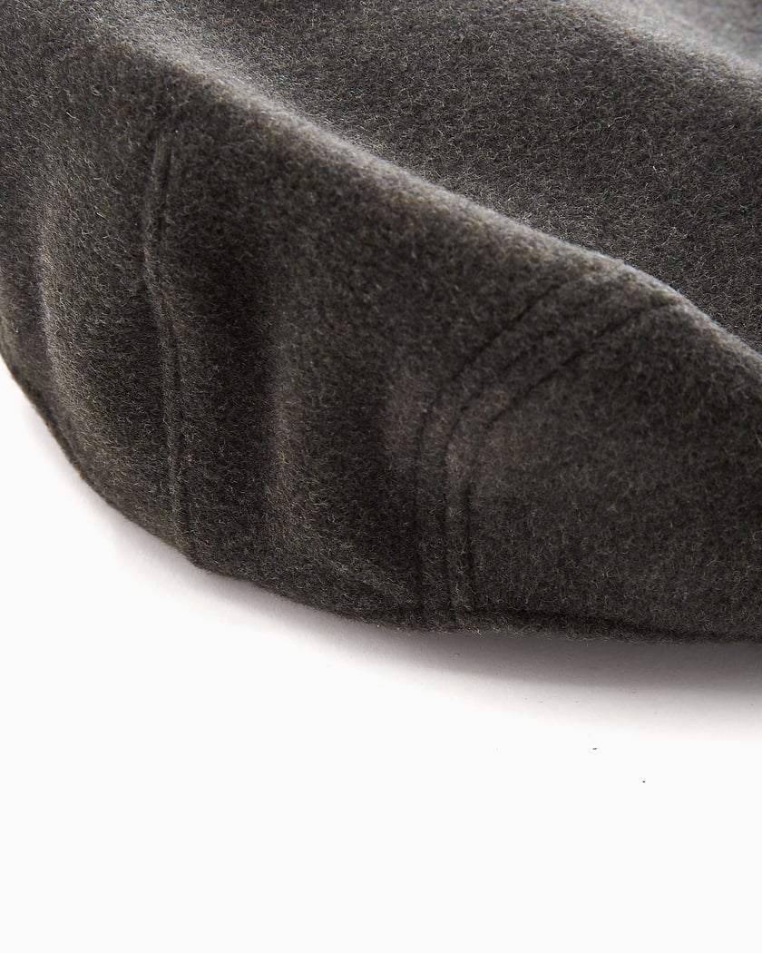 Lacoste flat deals cap grey