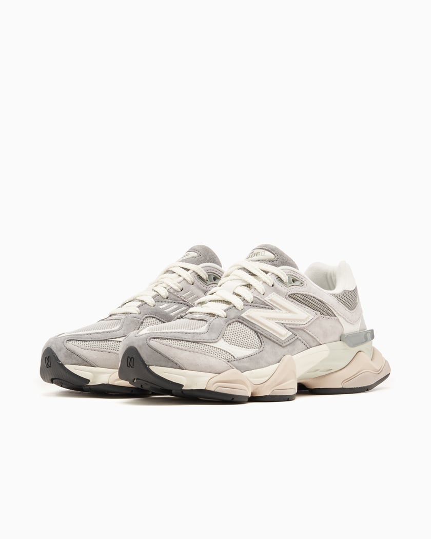 New Balance U9060 EEE Gray U9060EEE FOOTDISTRICT